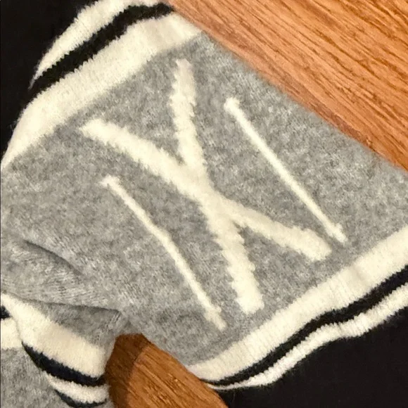 Lou & Grey XL Black and Gray Turtleneck Sweater - Picture 3 of 9